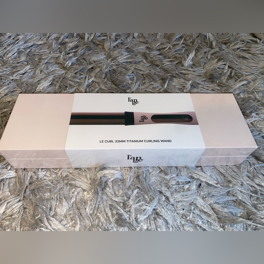 New Curling Wand 1.25” L’ange- Never opened